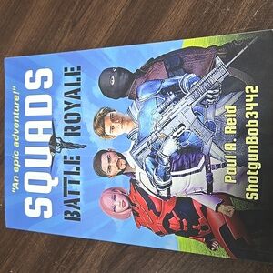 Squads Battle Royale-Paperback Gaming Book